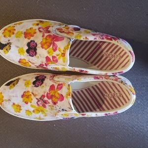 Taos Floral Shoes